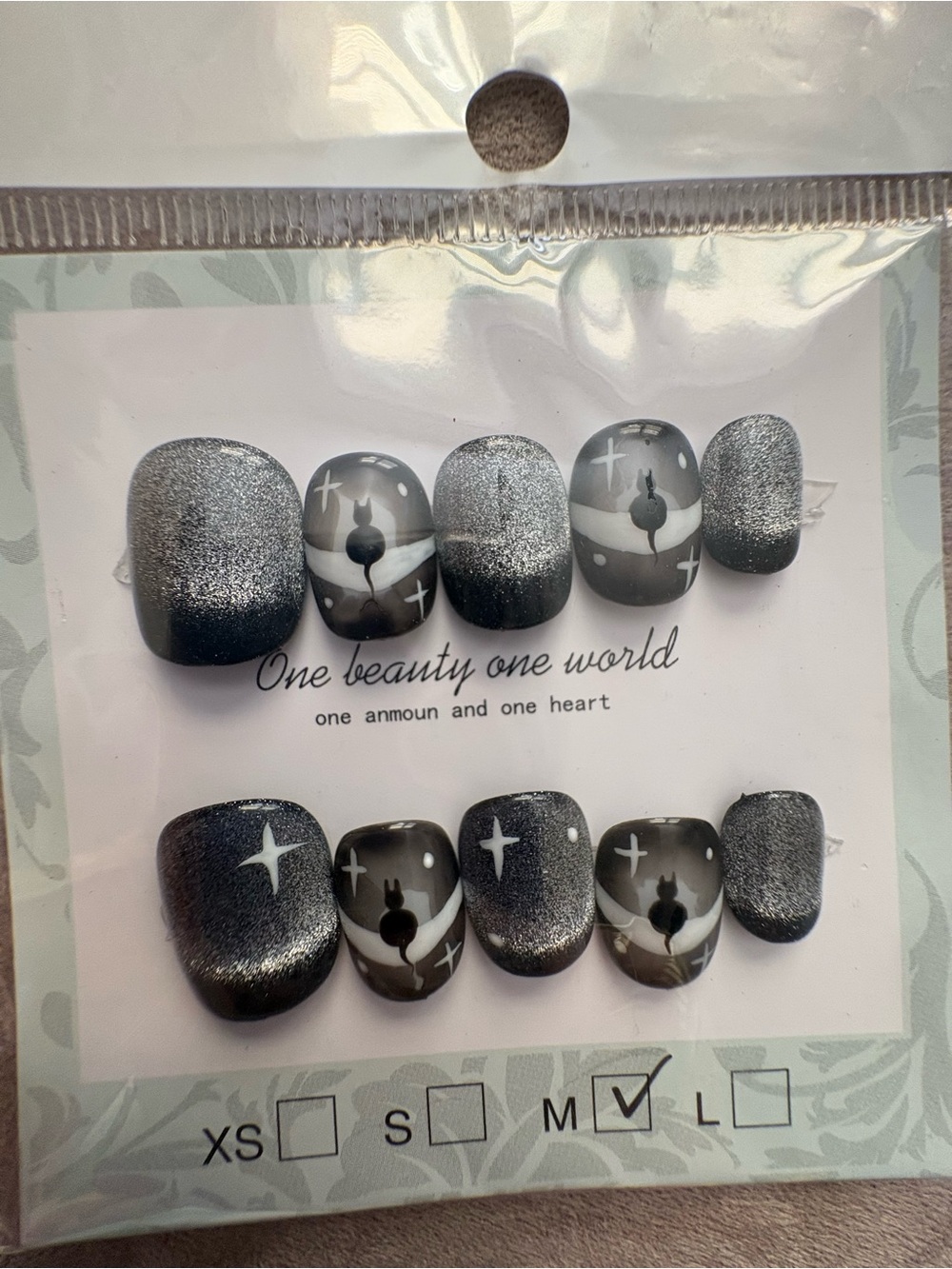 Black & Silver Ombre Press-On Nails - Medium - Picture 1 of 1